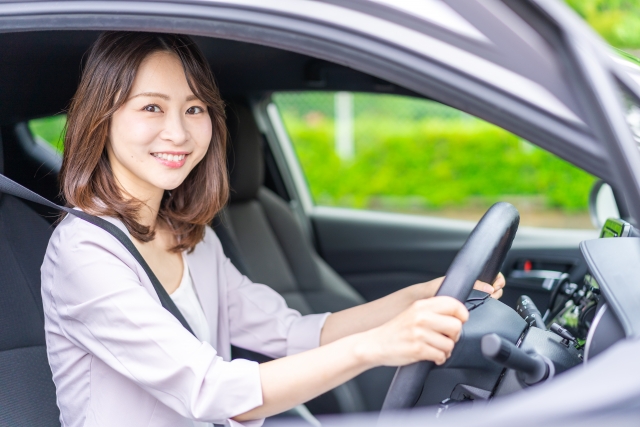 チューリッヒ自動車保険の手続き方法！電話OK？つながらないときは？
